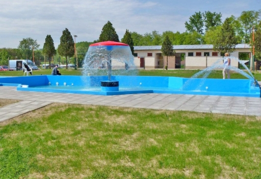 Termální koupaliště topolníky